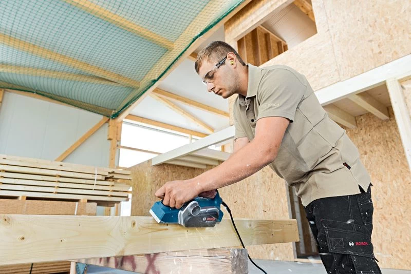 Bosch GHO 26-82 D Schaafmachine - 710W - 2,6mm - 06015A4301 6 Bosch GHO 26-82 D Schaafmachine - 710W - 2,6mm - 06015A4301 - Afbeelding 4