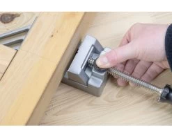 INDUSTRIAL Hoekklem Aluminium 68-65 Mm 30 INDUSTRIAL Hoekklem Aluminium 68-65 Mm -Hulpmiddel Korting Winkel DV 8 6402229 12 4c DE 20230307224651