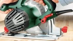 Bosch PKS 66 AF Cirkelzaag Met Geleiderail - 1600W - 0603502000 -Hulpmiddel Korting Winkel d3fc79ccb0adefba884a4003e8048bb2